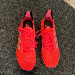 Like new mens Adidas shoes